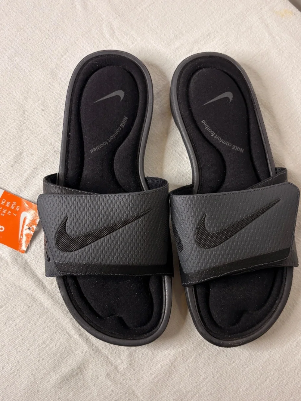 NEW Nike SolarSoft Comfort Slide Sandals Black Gray Memory Foam 705513-090 Sz 8